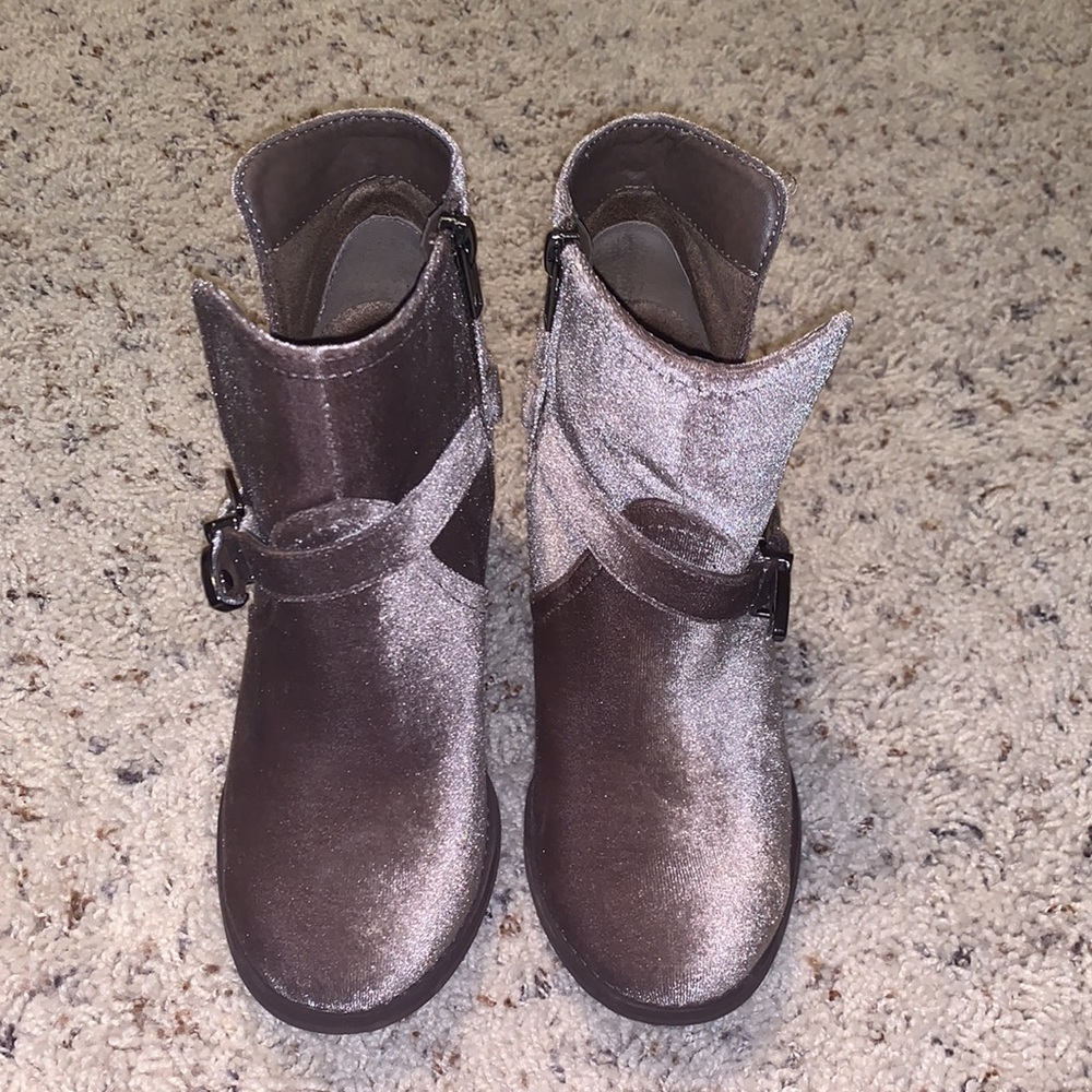Booties - Picture 6 of 6